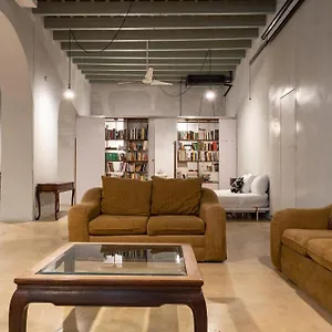 Apartment Cozy Gem - Old - Near Attractions, San Juan